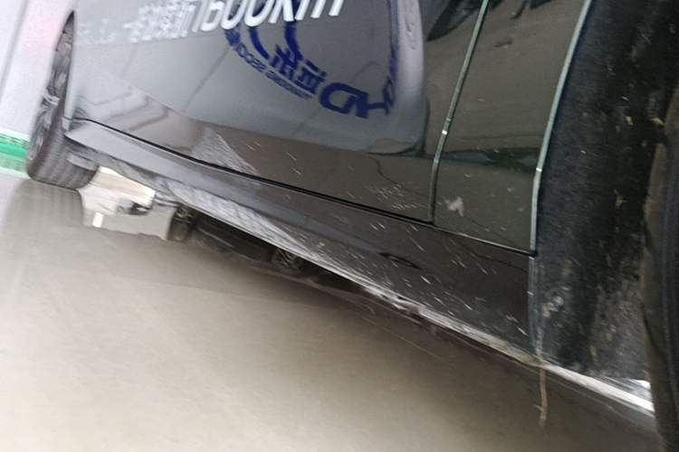 Used Geely Galaxy 8 2025 130km EM-P Starship Edition Right Side Sill