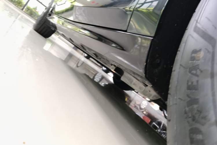 Used Geely Galaxy 8 2025 130km EM-P Starship Edition Right Side Sill