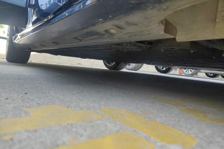 Used Geely Galaxy 8 2025 130km EM-P Starship Edition Right Side Sill
