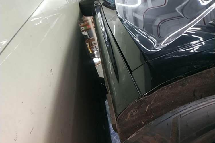 Used Geely Galaxy 8 2025 130km EM-P Starship Edition Right Side Sill