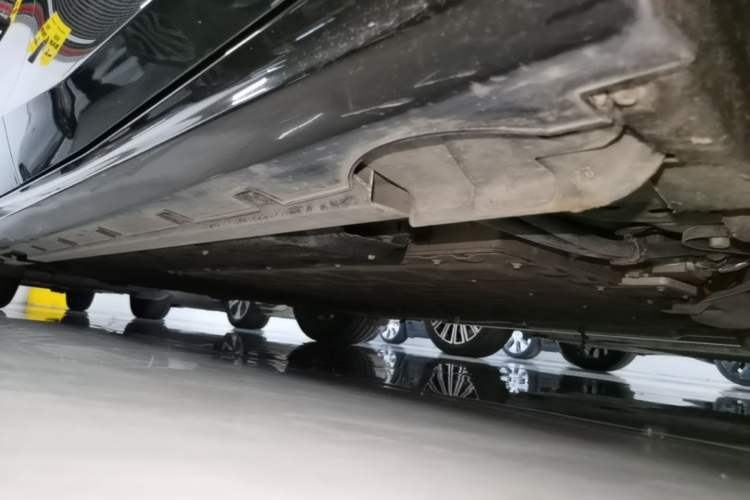 Used Geely Galaxy 8 2025 130km EM-P Starship Edition Right Side Sill
