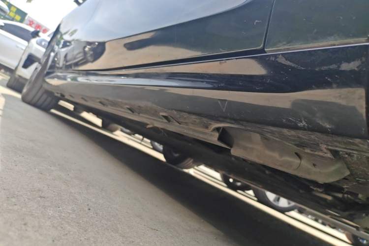 Used Geely Galaxy 8 2025 130km EM-P Starship Edition Right Side Sill