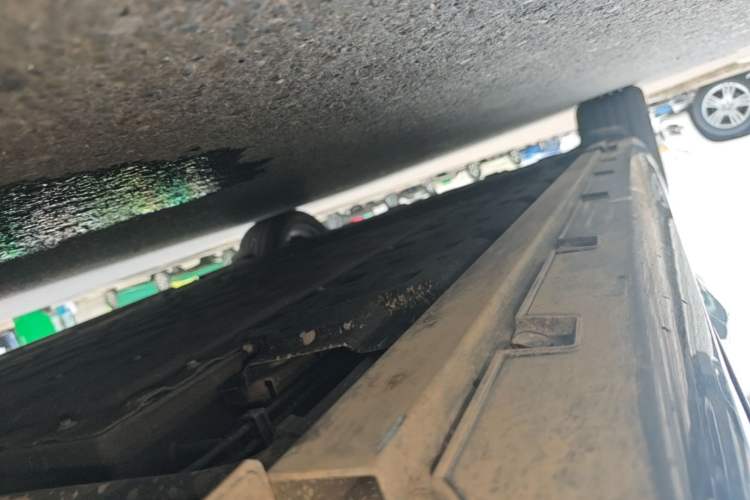 Used Geely Galaxy 8 2025 130km EM-i Prestige Edition Right Side Sill