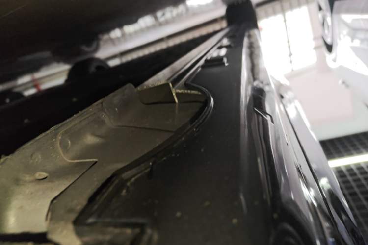 Used Geely Galaxy 8 2025 130km EM-P Starship Edition Right Side Sill
