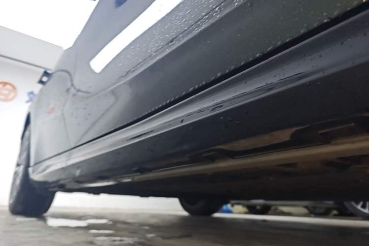 Used Geely Galaxy 8 2025 130km EM-P Starship Edition Right Side Sill
