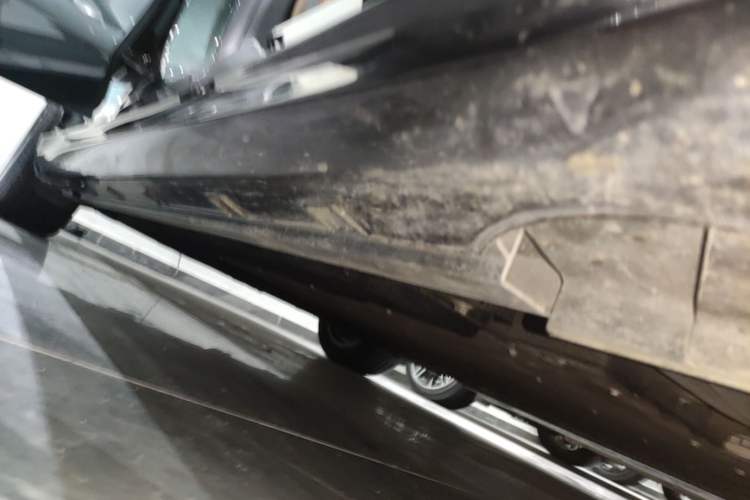 Used Geely Galaxy 8 2025 130km EM-i Deluxe Edition Right Side Sill