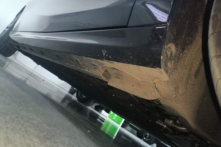 Used Geely Galaxy 8 2025 130km EM-P Starship Edition Right Side Sill