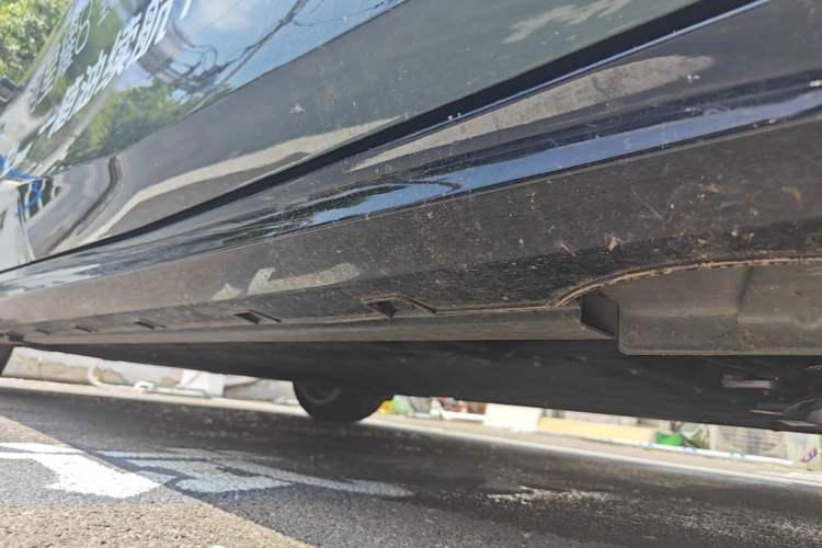 Used Geely Galaxy 8 2025 130km EM-P Starship Edition Right Side Sill