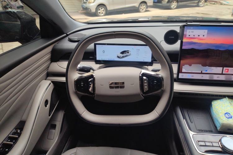 Used Geely Galaxy 8 2025 130km EM-i Deluxe Edition Steering Wheel
