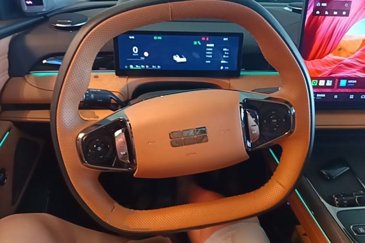 Used Geely Galaxy 8 2025 130km EM-P Starship Edition Steering Wheel