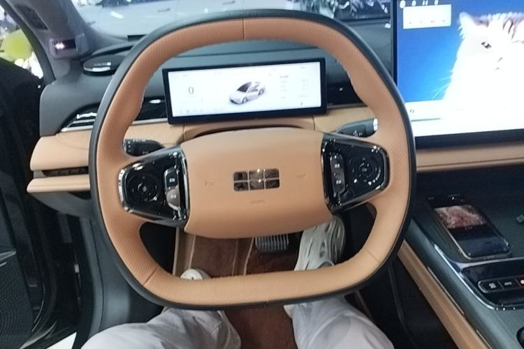 Used Geely Galaxy 8 2025 130km EM-P Starship Edition Steering Wheel
