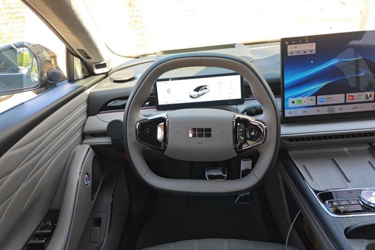 Used Geely Galaxy 8 2025 130km EM-i Flagship Edition Steering Wheel