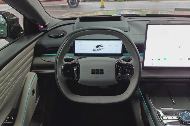 Used Geely Galaxy 8 2025 130km EM-P Starship Edition Steering Wheel