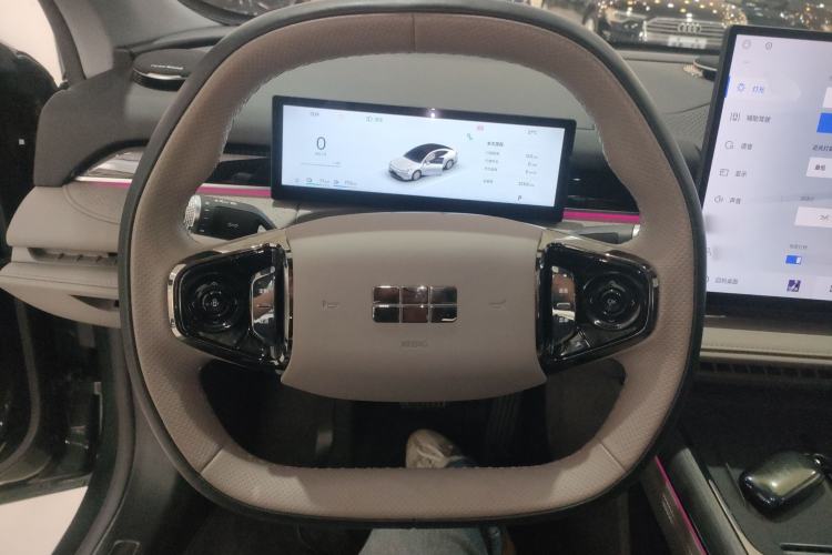 Used Geely Galaxy 8 2025 130km EM-i Deluxe Edition Steering Wheel