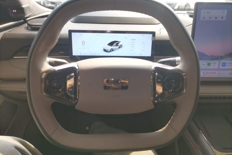 Used Geely Galaxy 8 2025 130km EM-P Starship Edition Steering Wheel