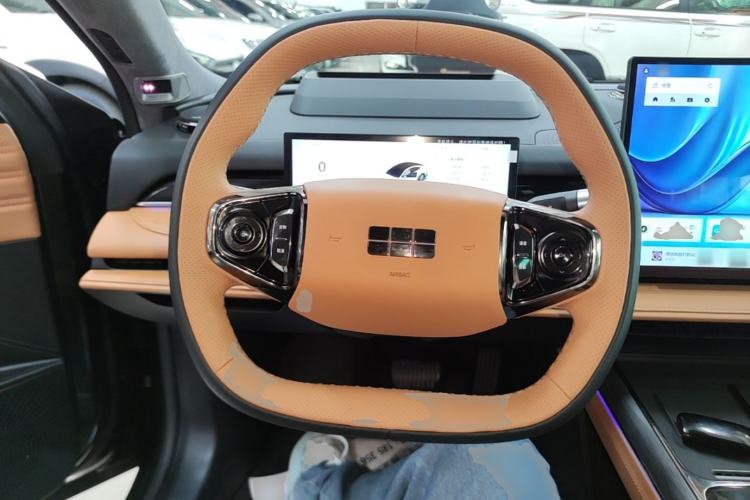 Used Geely Galaxy 8 2025 130km EM-P Starship Edition Steering Wheel