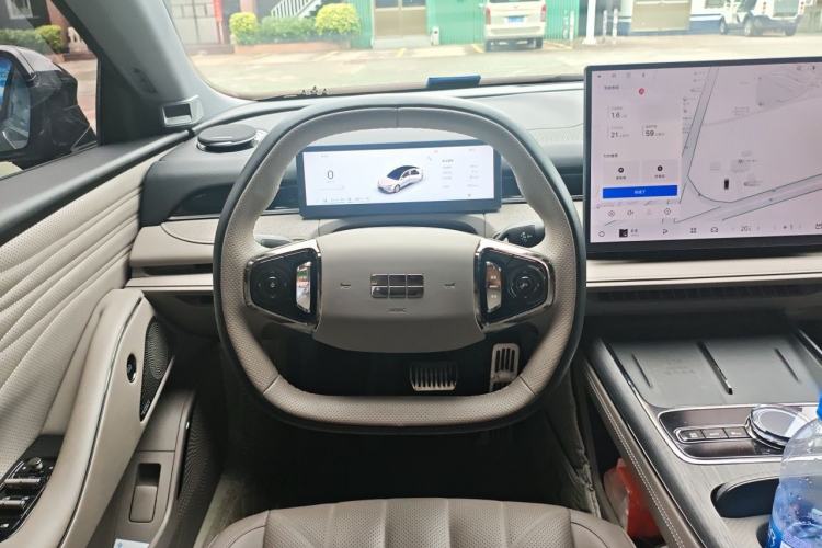 Used Geely Galaxy 8 2025 130km EM-i Prestige Edition Steering Wheel
