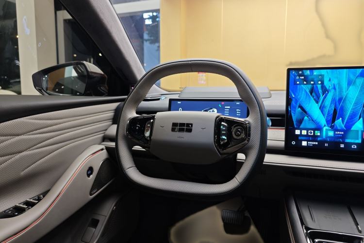 Used Geely Galaxy 8 2025 130km EM-P Starship Edition Steering Wheel