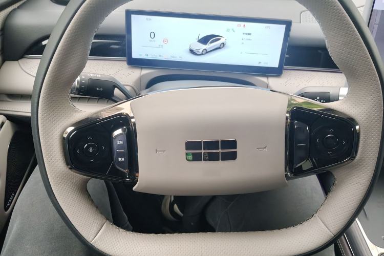 Used Geely Galaxy 8 2025 130km EM-P Starship Edition Steering Wheel