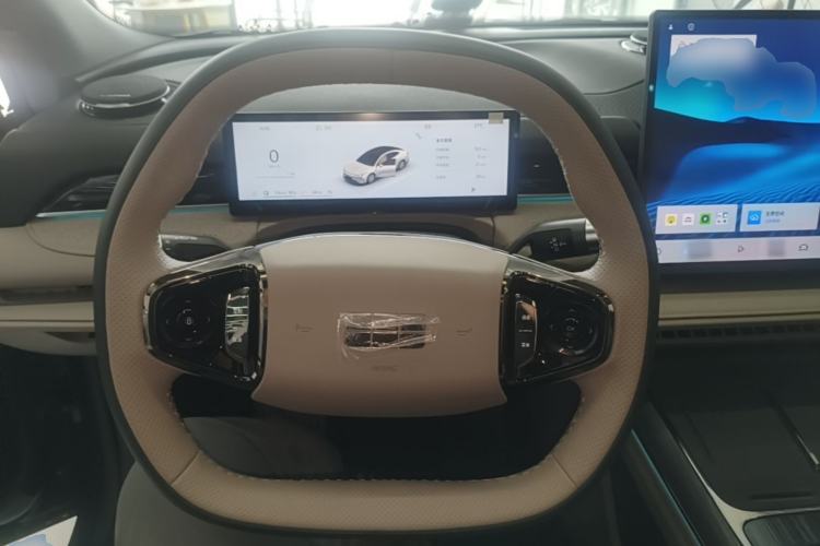 Used Geely Galaxy 8 2025 130km EM-i Deluxe Edition Steering Wheel