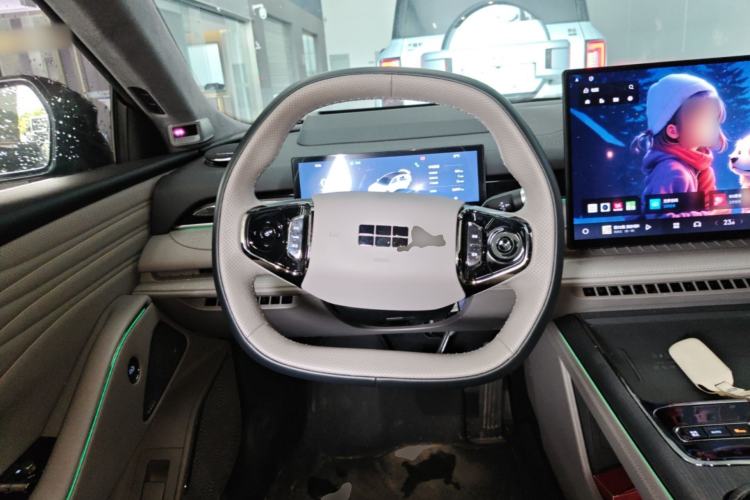 Used Geely Galaxy 8 2025 130km EM-P Starship Edition Steering Wheel