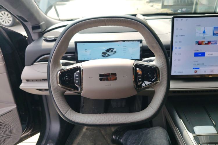 Used Geely Galaxy 8 2025 130km EM-P Starship Edition Steering Wheel