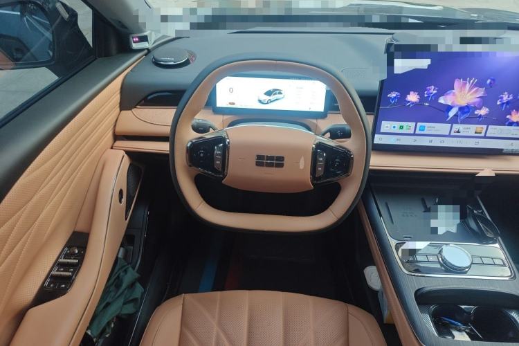 Used Geely Galaxy 8 2025 130km EM-i Prestige Edition Steering Wheel
