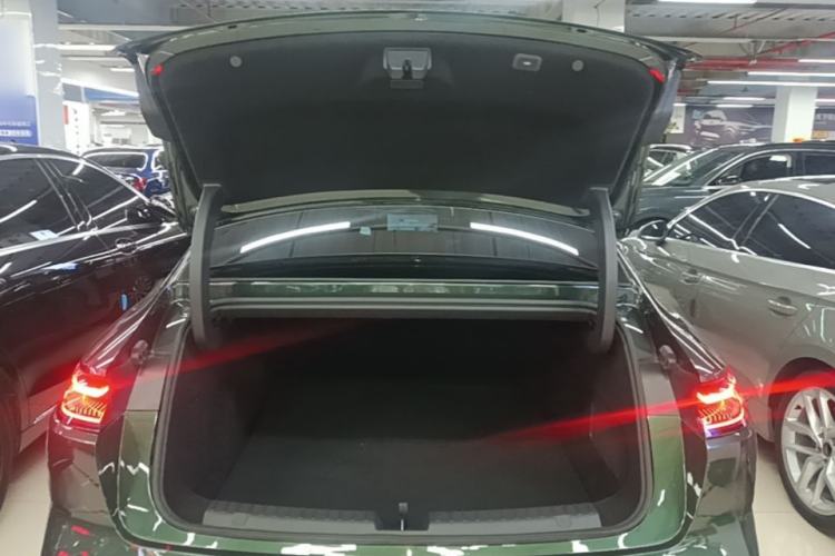 Used Geely Galaxy 8 2025 130km EM-P Starship Edition Trunk