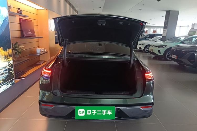 Used Geely Galaxy 8 2025 130km EM-P Starship Edition Trunk