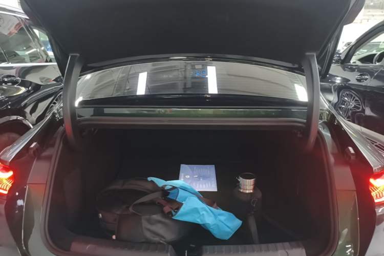Used Geely Galaxy 8 2025 130km EM-i Deluxe Edition Trunk