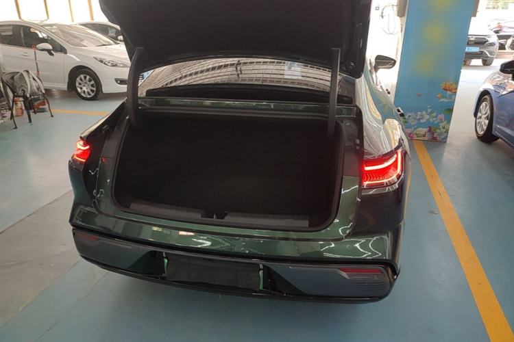 Used Geely Galaxy 8 2025 130km EM-P Starship Edition Trunk