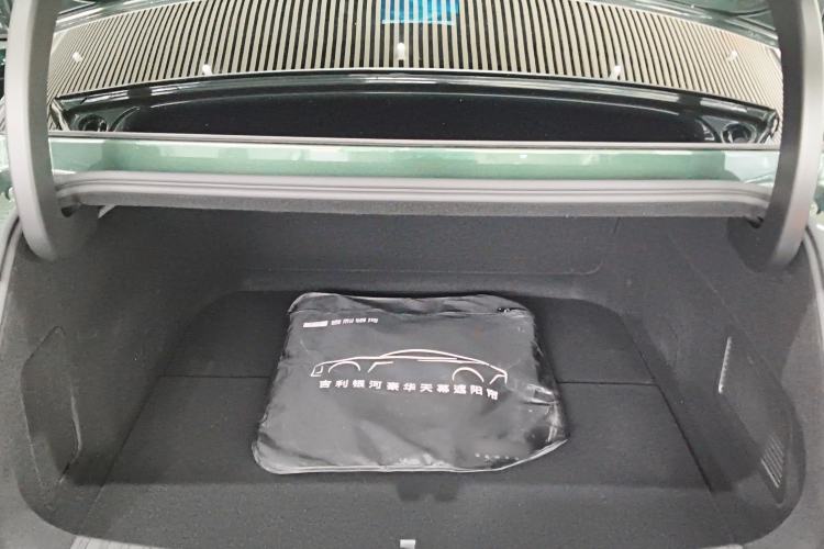 Used Geely Galaxy 8 2025 130km EM-P Starship Edition Trunk