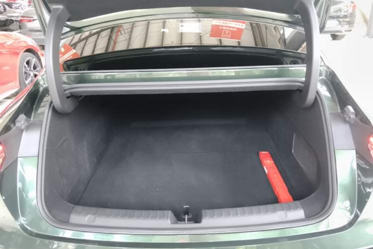 Used Geely Galaxy 8 2025 130km EM-P Starship Edition Trunk