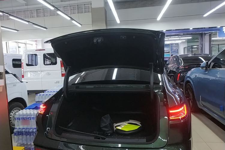 Used Geely Galaxy 8 2025 130km EM-P Starship Edition Trunk