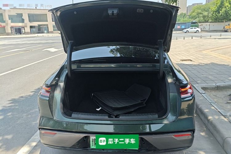 Used Geely Galaxy 8 2025 130km EM-P Starship Edition Trunk