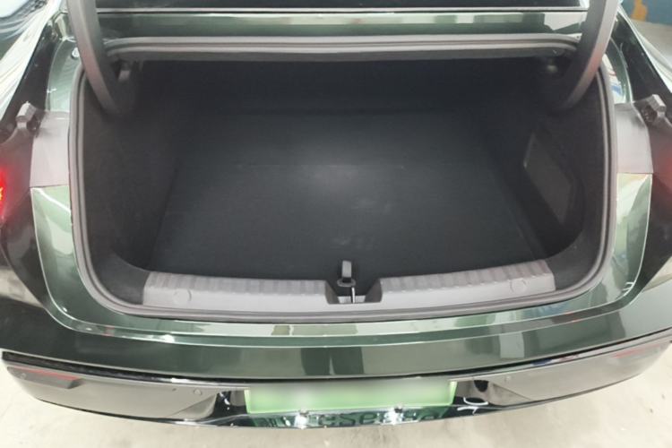 Used Geely Galaxy 8 2025 130km EM-P Starship Edition Trunk
