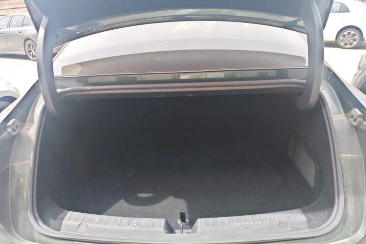 Used Geely Galaxy 8 2025 130km EM-P Starship Edition Trunk