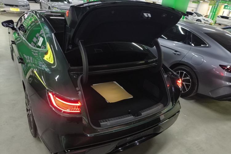 Used Geely Galaxy 8 2025 130km EM-P Starship Edition Trunk
