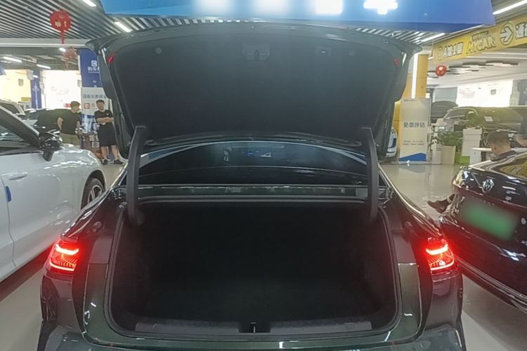 Used Geely Galaxy 8 2025 130km EM-P Starship Edition Trunk