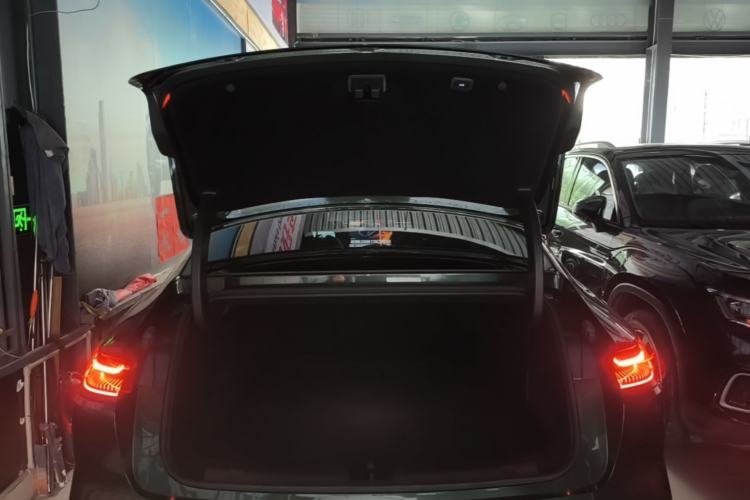 Used Geely Galaxy 8 2025 130km EM-P Starship Edition Trunk