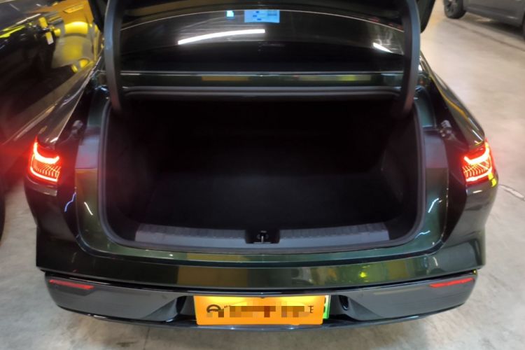 Used Geely Galaxy 8 2025 130km EM-i Deluxe Edition Trunk