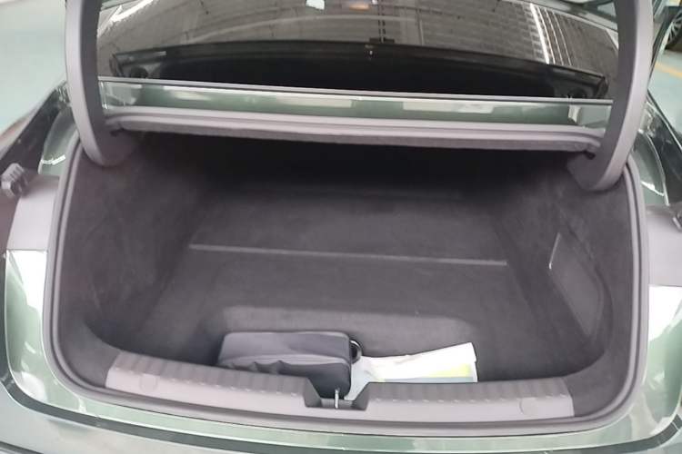 Used Geely Galaxy 8 2025 130km EM-P Starship Edition Trunk