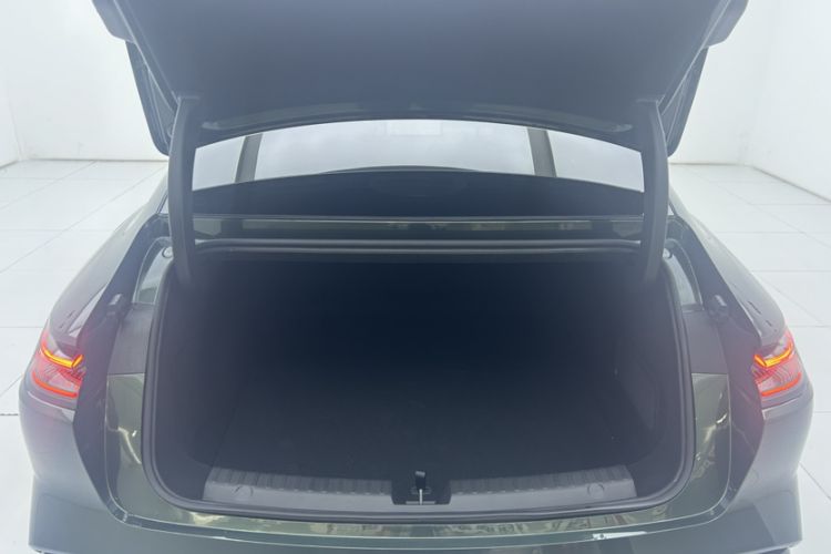 Used Geely Galaxy 8 2025 130km EM-P Starship Edition Trunk
