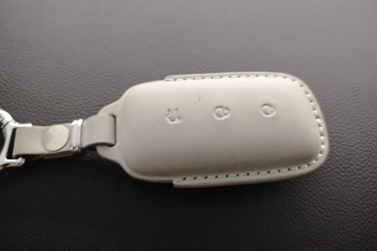 Used Geely Galaxy 8 2025 130km EM-i Prestige Edition Vehicle Key