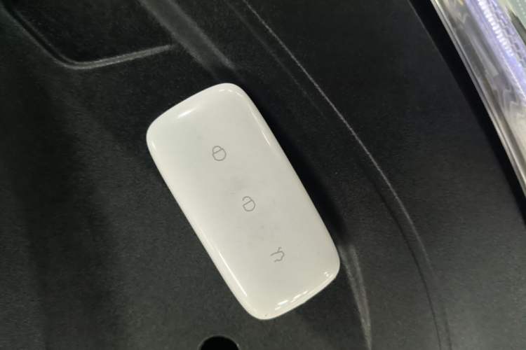 Used Geely Galaxy 8 2025 130km EM-P Starship Edition Vehicle Key