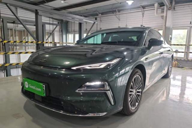 Used Geely Galaxy 8 2025 130km EM-i Prestige Edition