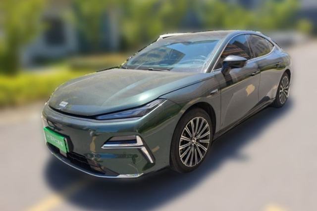 Used Geely Galaxy 8 2025 130km EM-i Flagship Edition