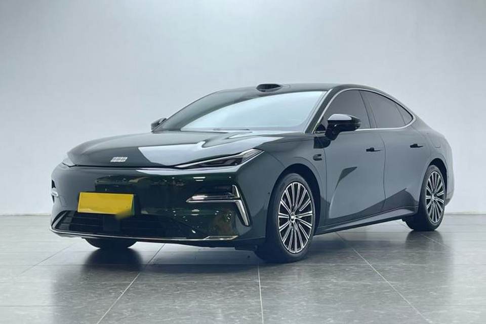 Geely Galaxy Galaxy 8 2025