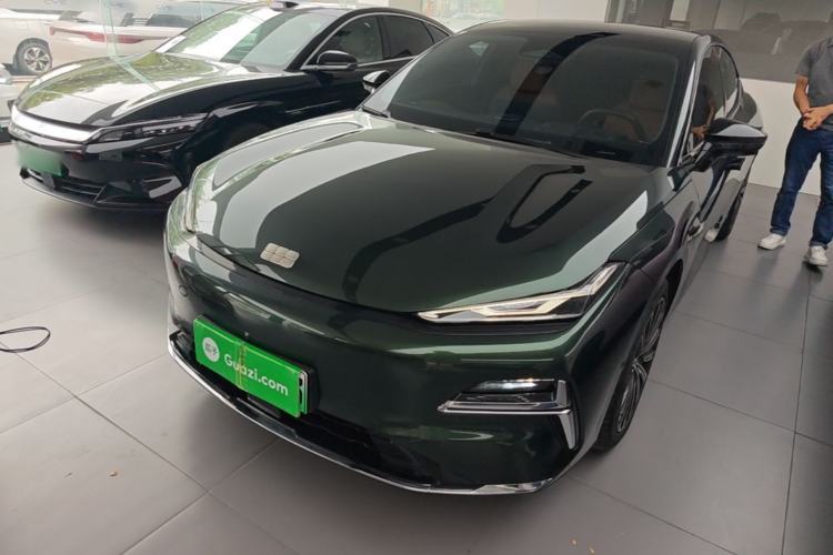 Used Geely Galaxy 8 2025 130km EM-i Flagship Edition Guazi used car, China used car export, Used car for sale, Used  cars, Cheapest cars for sale