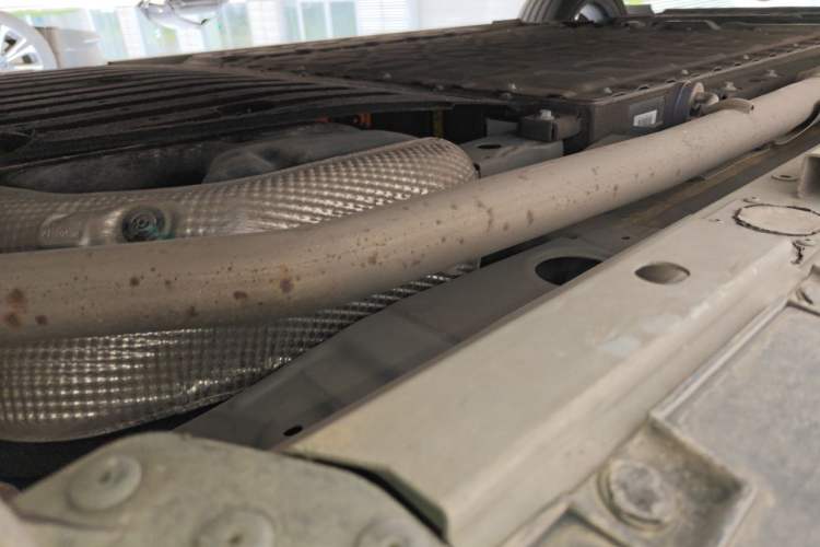 Used Geely Galaxy 8 2025 130km EM-P Exploration Edition Chassis Rear Left
